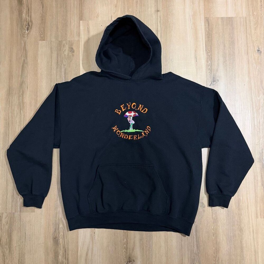 Insomniac Beyond Wonderland Black Embroidered Mushroom Hoodie Sz XL EDC Festival